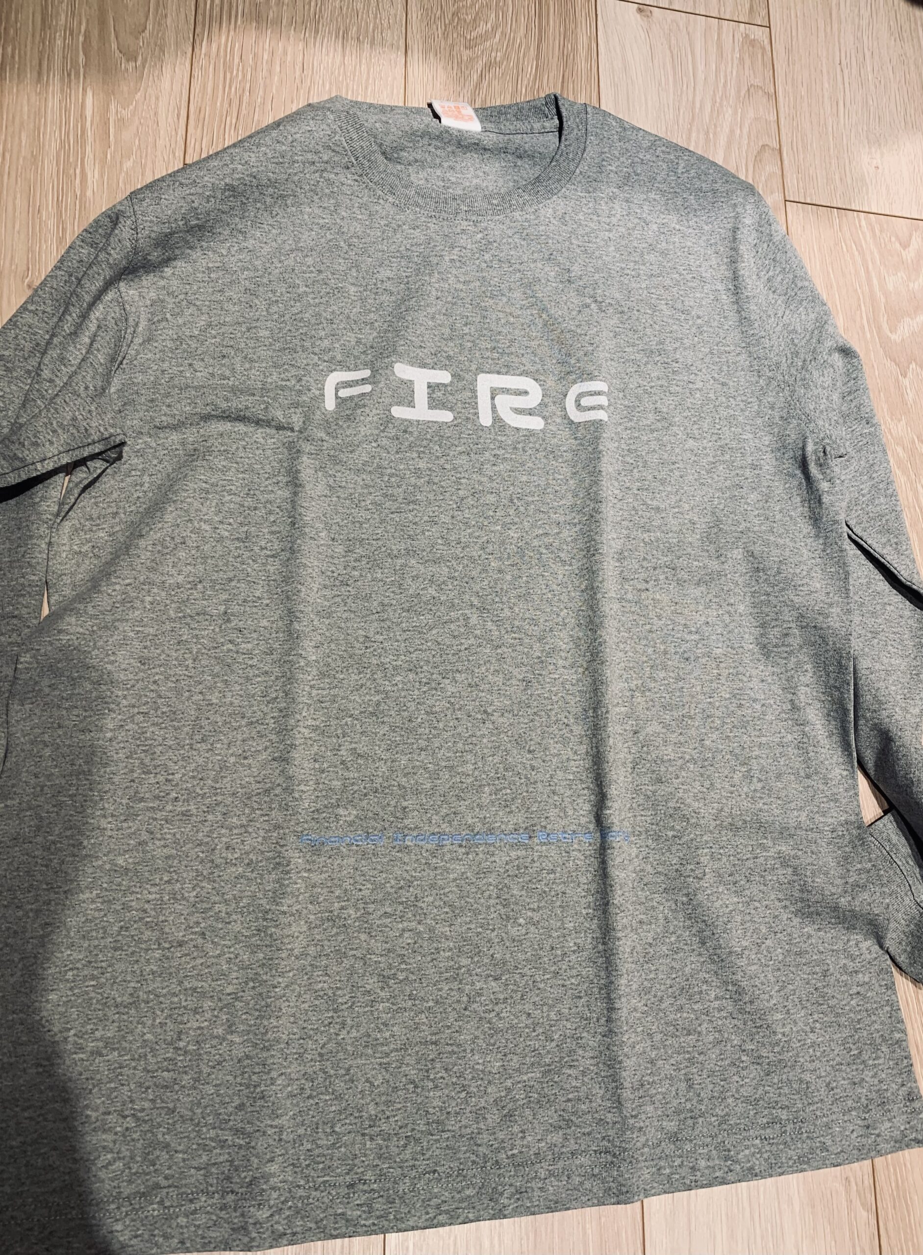 FIREのロングTシャツ